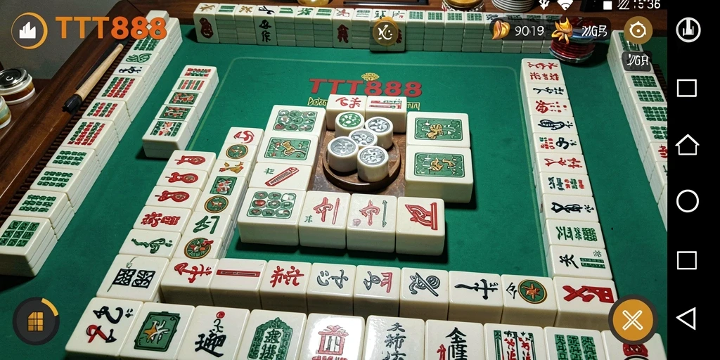 Tangkapan layar TTT888 menampilkan gameplay Mahjong yang menarik dan menantang.